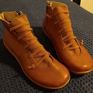Brown Ankle Boots Zip Up NWOT